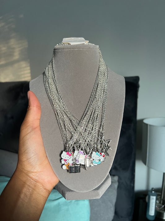 Hello kitty pendant necklace