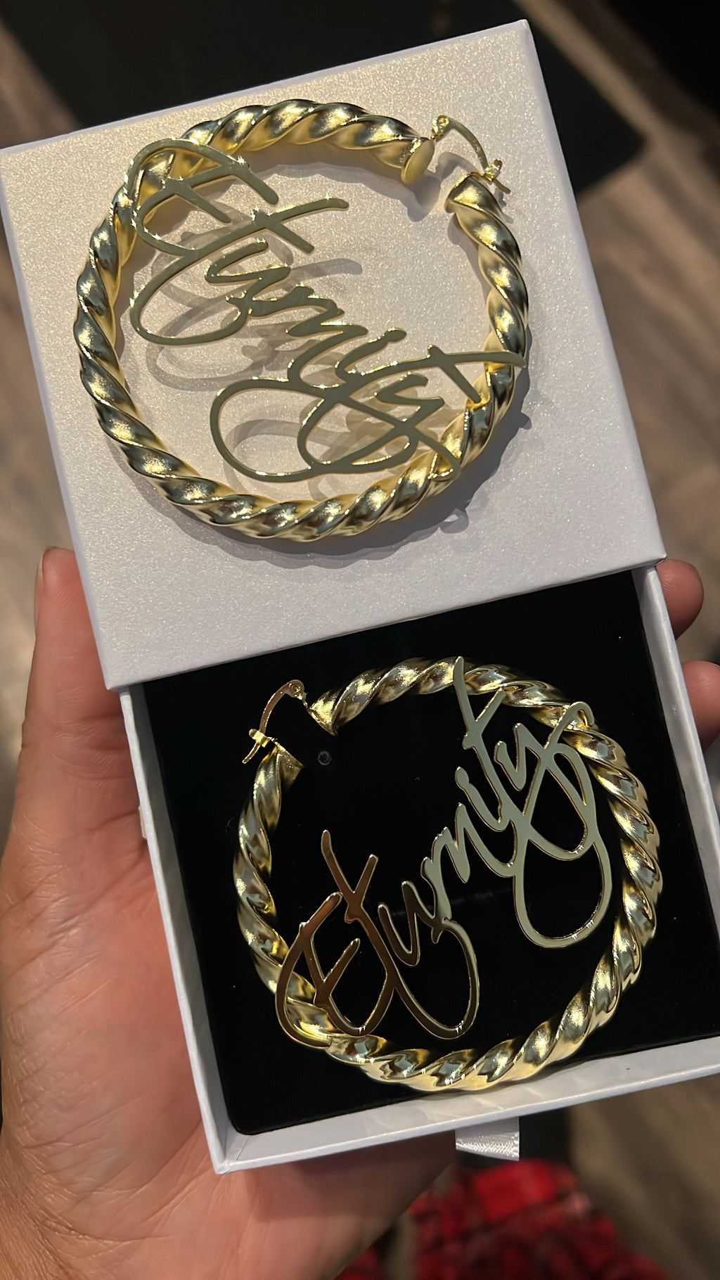 CUSTOM NAME HOOPS
