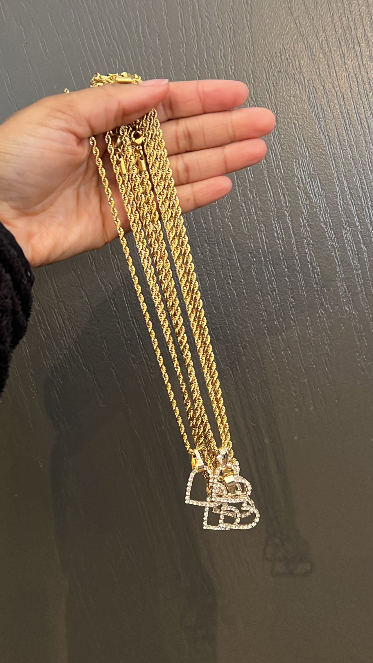 Love me pendant necklace