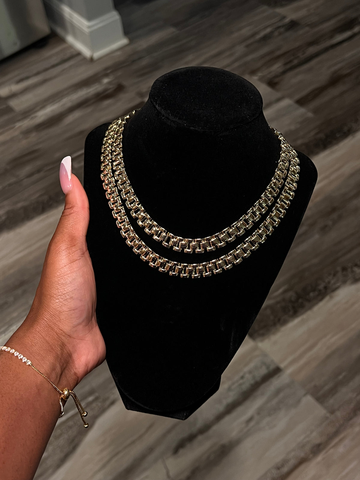 Glossy gold rolex chain